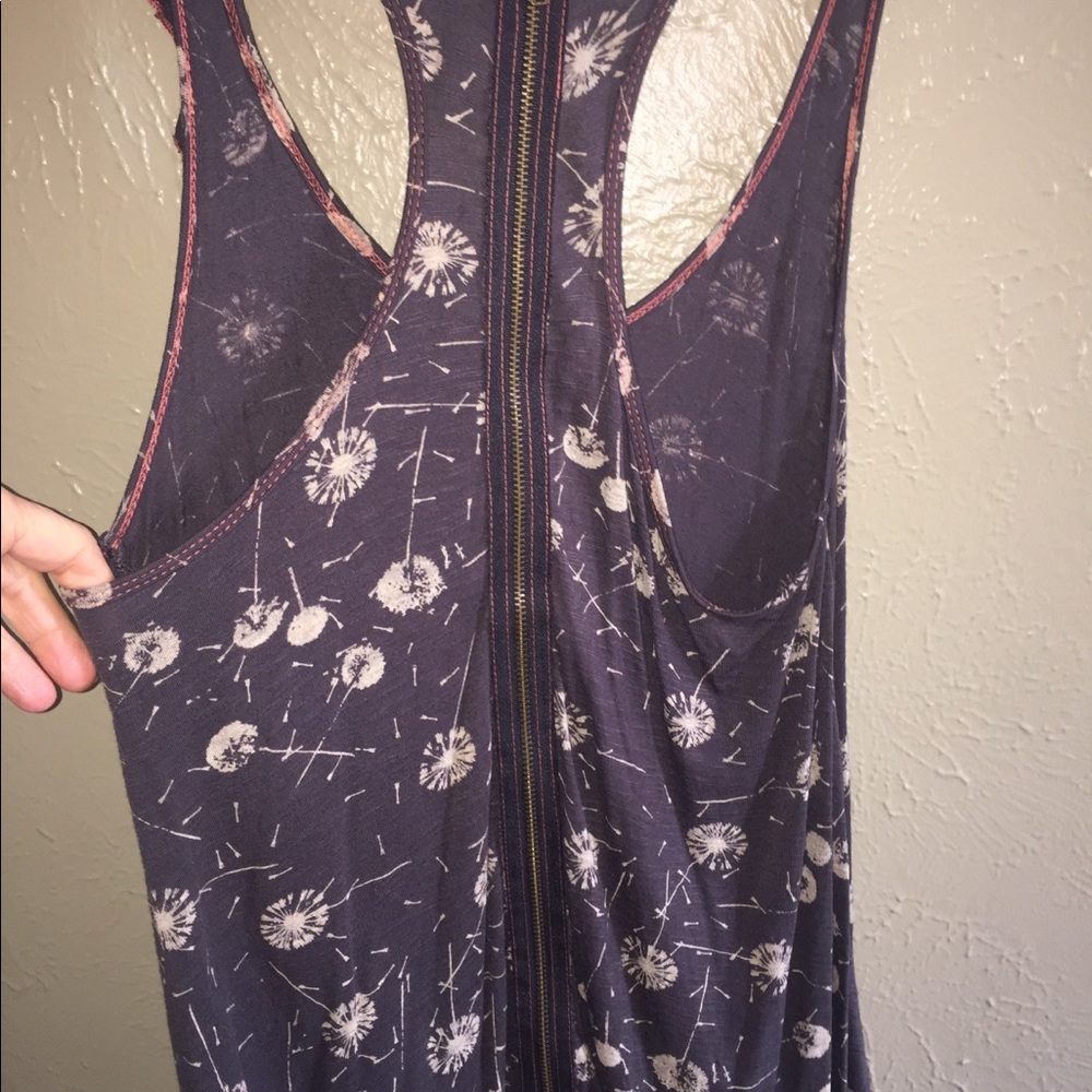 Top - Picture 5 of 6